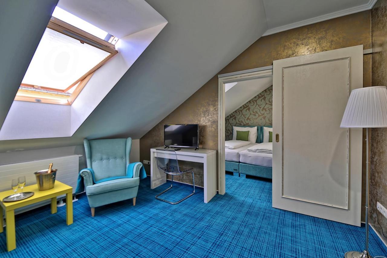 Hotel Pod Branou 바르데요프 외부 사진