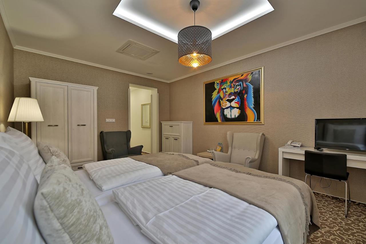 Hotel Pod Branou 바르데요프 외부 사진