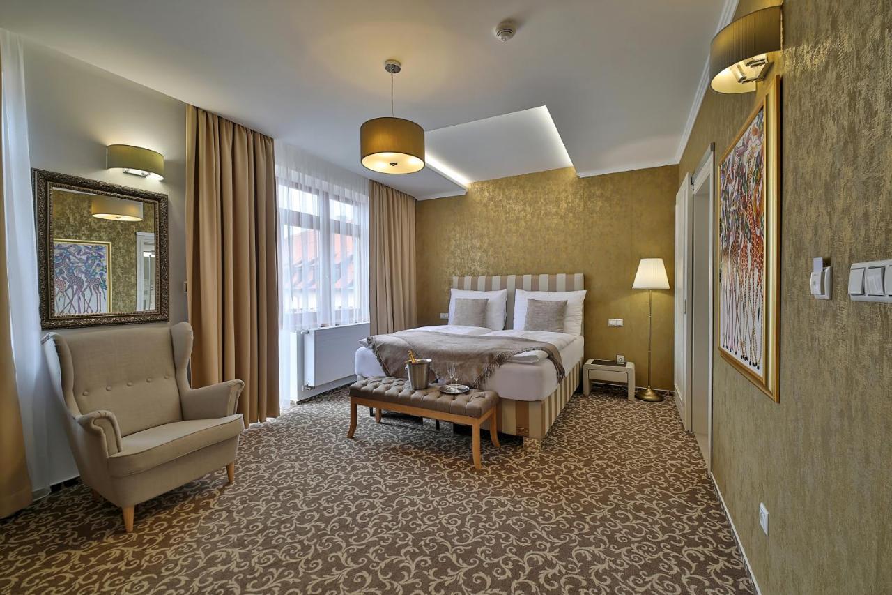 Hotel Pod Branou 바르데요프 외부 사진